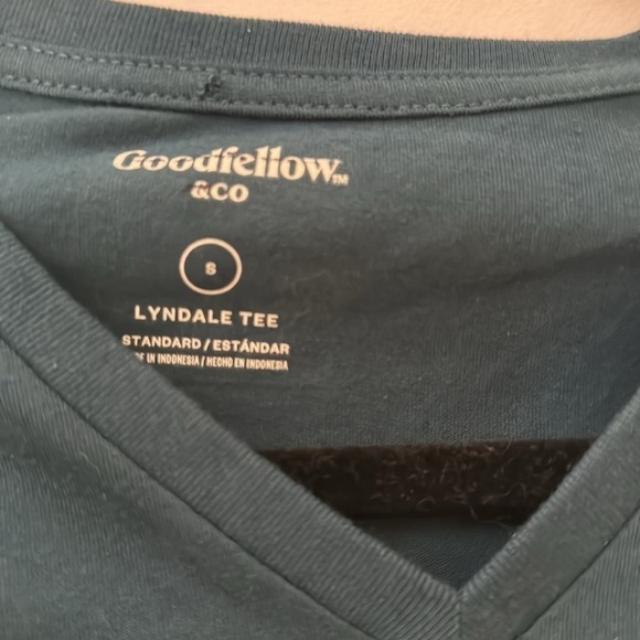 NWT 3 PIECE GOODFELLOW BASIC TEE BUNDLE (S) - Picture 6 of 8